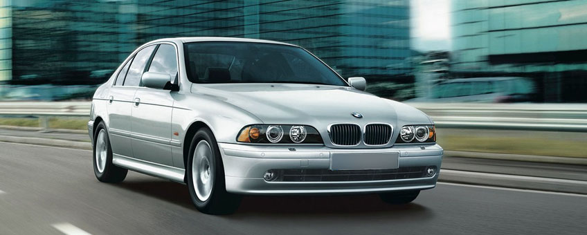 Замена одного переднего тормозного шланга BMW 5 (E39) 4.4 540i 286 л.с. 1996-2003